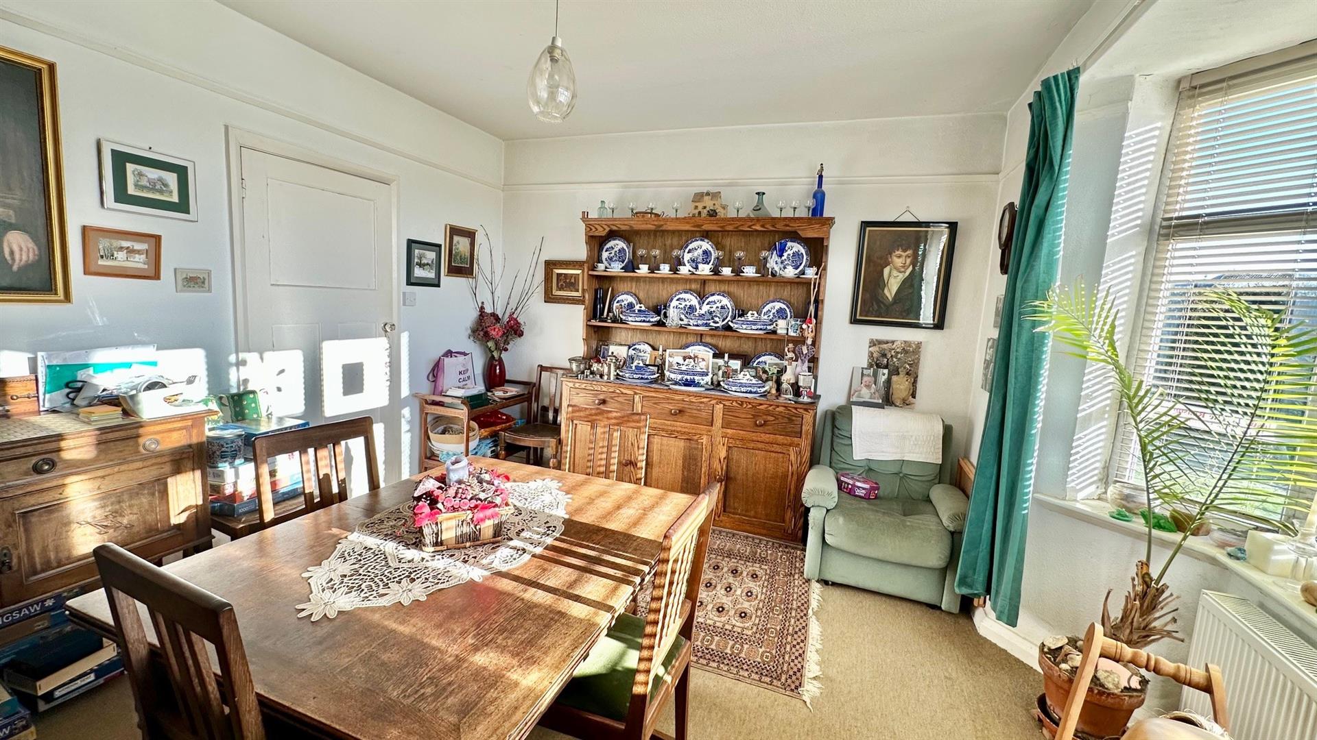 Cooden Drive, Cooden, Bexhill-On-Sea